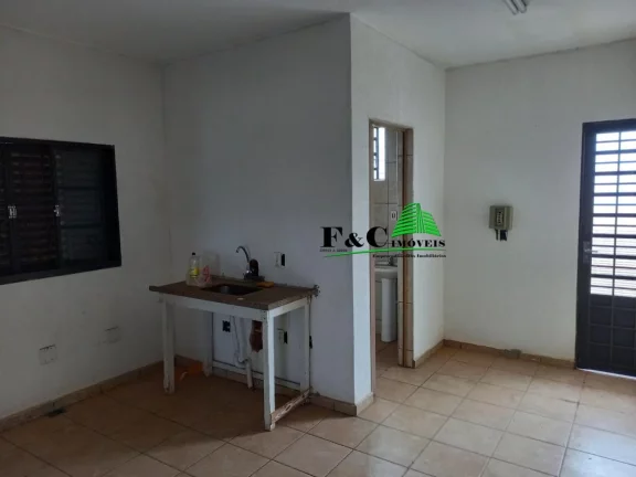 Imagem Casa Comercial para Venda em Limeira, JARDIM LAGO AZUL, 2 dormitórios, 2 banheiros, 2 vagas