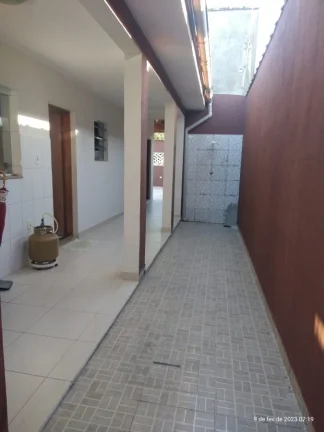 Imagem Casa para Venda em Mongaguá, Balneário Itaóca, 3 dormitórios, 2 banheiros, 4 vagas