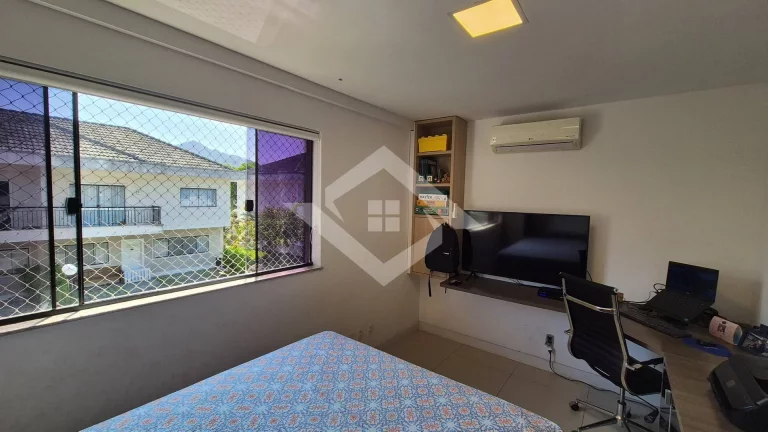 Imagem Linda casa rodeada pela natureza!!!