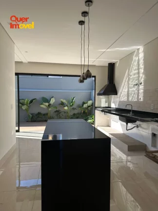 Imagem Imóvel de luxo: Casa em condomínio à venda em Ribeirão Preto-SP, 3 quartos, 3 suítes, 150m², Jardim San Marco II.