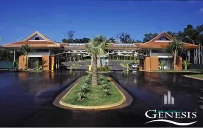Imagem Gênesis I Terreno Declive de 456m² com Vista pra Mata