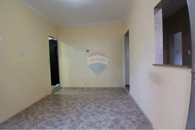 Imagem Casa à venda com 2 quartos, 52 m² em Oswaldo cruz, Rio de Janeiro.