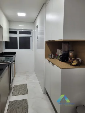 Imagem Lindo apartamento todo reformado com 60m². Apto com todos os moveis planejados italinea novos.