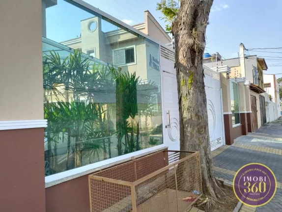 Imagem CASA EM CONDOMINIO FECHADO VILA RÉ - SP.