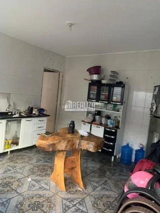 Imagem Casa à Venda em Uberaba - 2 dormitórios e suíte!