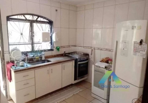 Imagem Sobrado à venda com 3 dormitórios e 2 vagas na Vila das Mercês/SP!!