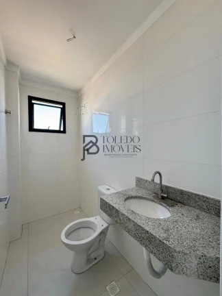 Imagem Apartamento 2 Dormitórios sendo 1 suíte a 200 metros do mar no bairro Caiçara - Praia Grande