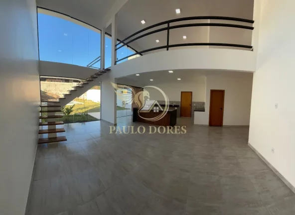 Imagem Belíssima Casa Recém Construída em Condomínio Fechado UBATUBA-SP