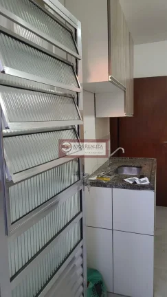 Imagem Casa para alugar na Cidade Dutra, SP: 1 dormitório, sala, cozinha e 1 banheiro. Ótima localização por R$1600/mês!