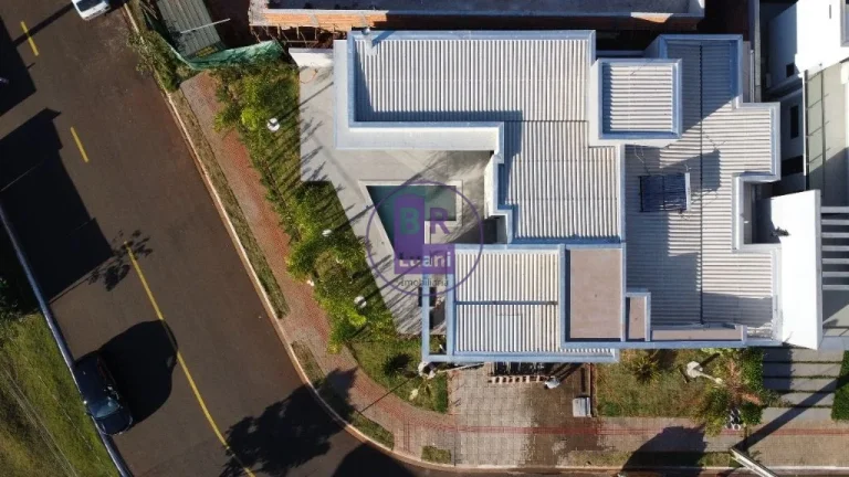 Imagem Linda casa térrea em condomínio fechado.