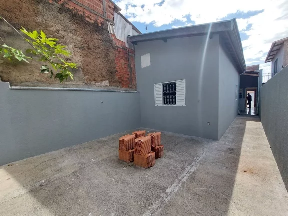 Imagem CASA TÉRREA - MEIO LOTE - JARDIM DULCE - SUMARÉ