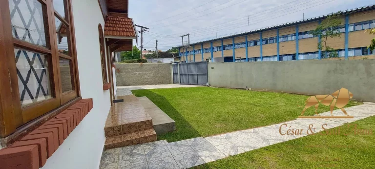 Imagem Linda casa p/ locação por Temporada em Campos do Jordão/SP
