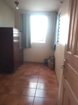 Imagem VENDE -SE CASA NO CENTRO DE T. OTONI