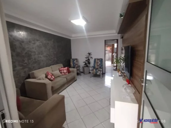 Imagem VENDO CASA REFORMADA NO CONDOMÍNIO ROSE MARY CARVALHO