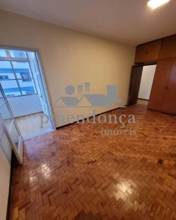 Imagem Apartamento a venda em Higienópolis com 3 quartos, 121m²