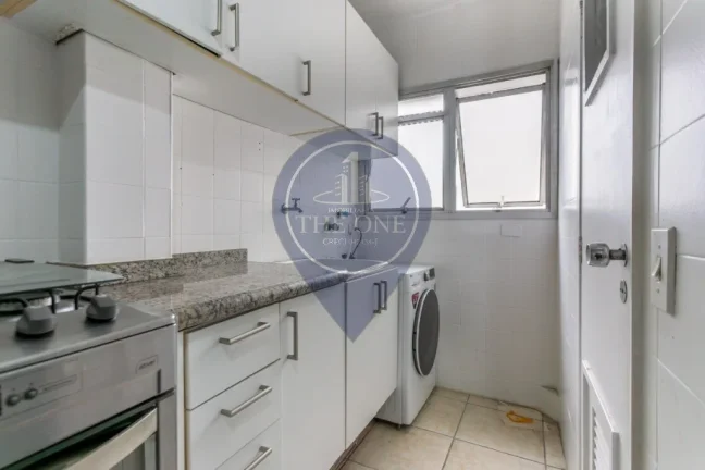 Imagem Oportunidade única: Apartamento à venda em Moema, São Paulo-SP, com 2 quartos, 2 salas, 2 banheiros, 2 vagas de garagem.