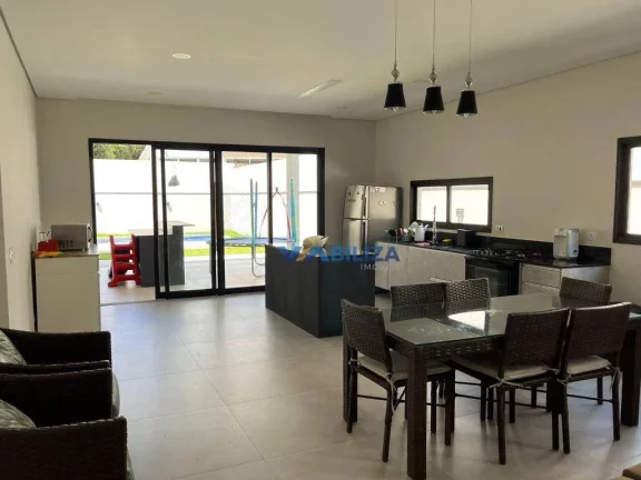 Imagem Casa com 4 dormitórios à venda, 277 m² por R$ 2.350.000,00 - Tanque - Atibaia/SP