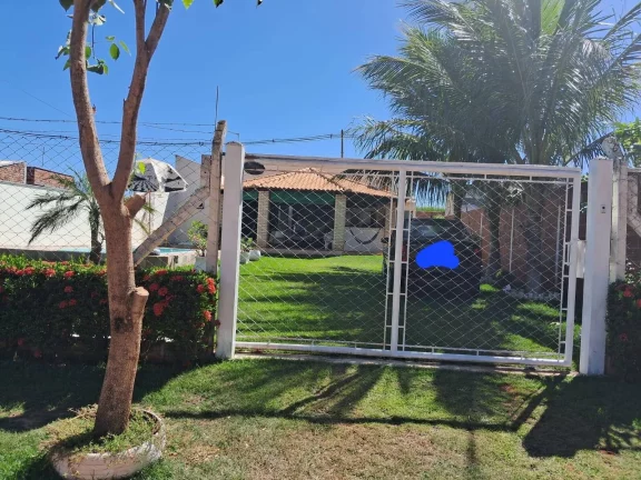 Imagem "Seu Refúgio dos Sonhos: Rancho à Venda no Exclusivo Condomínio Acácias!"