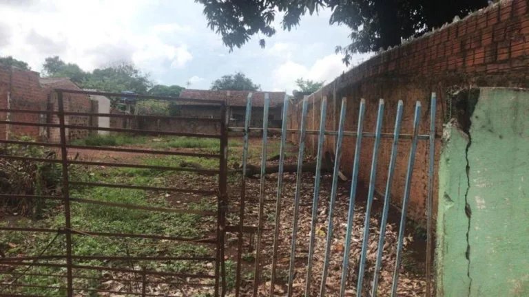 Imagem Terreno para Venda em Sarandi, Centro
