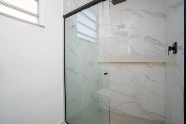 Imagem Apartamento para Venda em Rio de Janeiro, Tijuca, 4 dormitórios, 1 suíte, 4 banheiros, 1 vaga