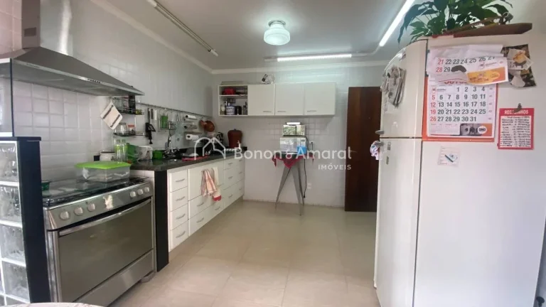 Imagem Lindo sobrado em condomínio fechado - San Conrado, Sousas

Com 700m² de terreno e 198,18m² de con...