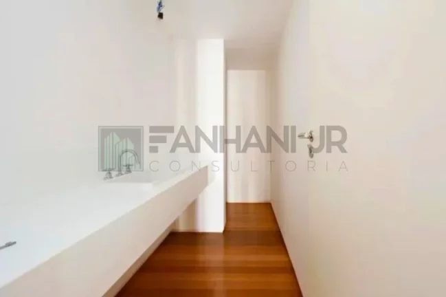 Imagem Imperdível oportunidade de investimento em apartamento de luxo no Jardim América, São Paulo-SP - 4 quartos, 3 suítes, 4 salas, 5 banheiros, 3 vagas, 402m².