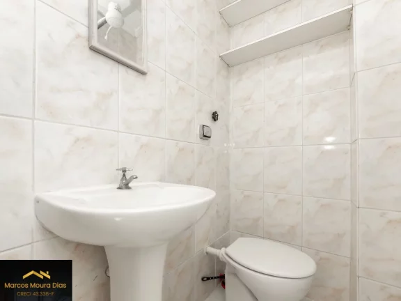 Imagem Apartamento em Perdizes ( 116 m²) com 3 dormitórios (1 suíte) , 1 Vaga de Garagem. Edifício com Salão de Festas e Churrasqueira. Próximo PUC