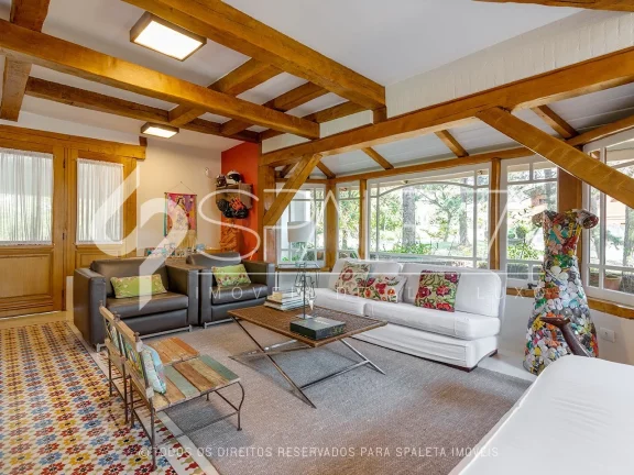 Imagem Lindíssima e aconchegante residência de campo à venda no condomínio Morada dos Pássaros em Barueri