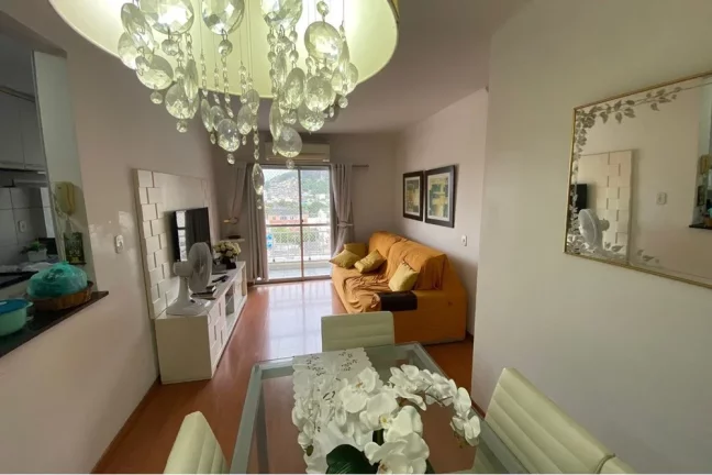 Imagem Excelente apartamento de dois quartos na Praça Seca