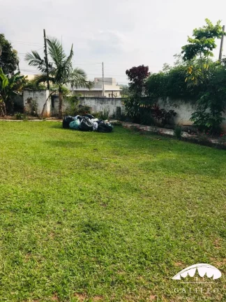 Imagem Terreno à venda e permuta 700m² no Jardim Laura em Campo Limpo Paulista - SP. - Murado - Gramado.