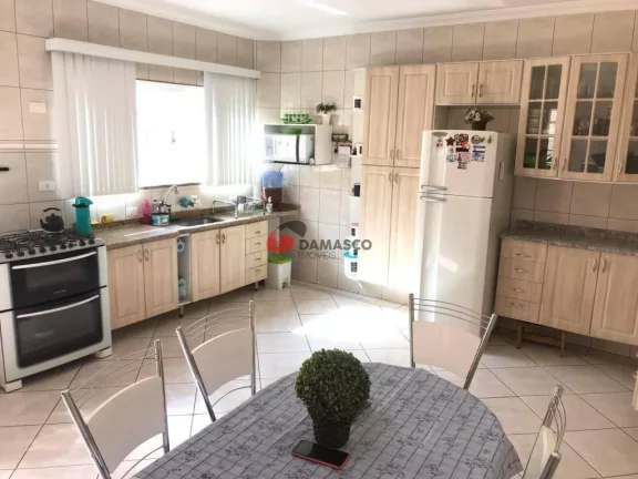 Imagem Casa à venda 2 Quartos, 1 Suite, 1 Vaga, 299M², Barcelona, São Caetano do Sul - SP