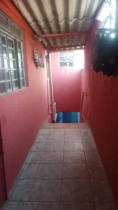 Imagem Casa com 3 dormitórios à venda, 180 m² por R$ 300.000,00 - Jardim São Bernardino - Suzano/SP