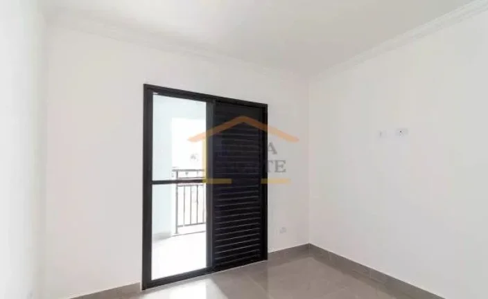 Imagem Apto 2 dormitórios, sacada, sala, cozinha, banheiro, área de serviço, sem vaga. 43m².
Acabamento...