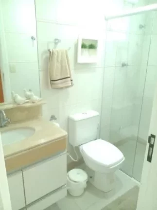 Imagem Excelente oportunidade de investimento em Ubatuba-SP: Apto 3 quartos, 2 suítes, 1 sala, 3 banheiros, 2 vagas na Praia Grande, 160m²!