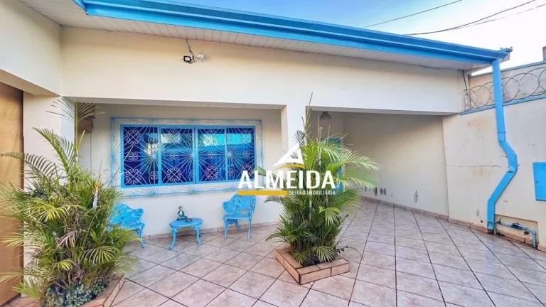 Imagem Casa com 3 dormitórios à venda, 180 m² por R$ 450.000,00 - Centro - Santa Gertrudes/SP