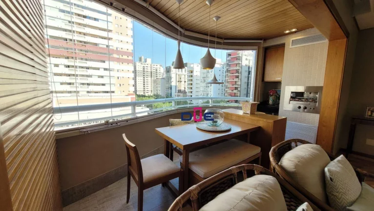 Imagem Apartamento com 3 dormitórios à venda, 180 m² por R$ 1.850.000 - Gonzaga - Santos/SP