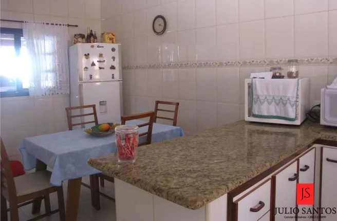 Imagem SOBRADO ALTO PADRÃO 3 SUITES - CENTRO