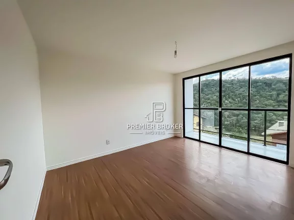 Imagem Casa à venda, 160 m² por R$ 745.000,00 - Albuquerque - Teresópolis/RJ