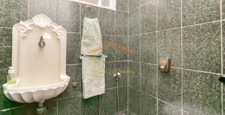 Imagem Casa térrea, 149m², 2 dormitórios, sendo 2 suítes (ambas com hidromassagem), sala ampla e ilumin...