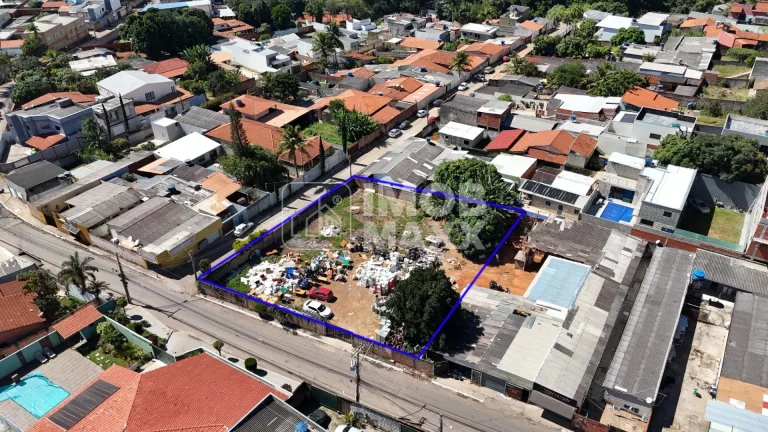 Imagem Terreno 1380m² à Venda em Arniqueira, Águas Claras - Brasília