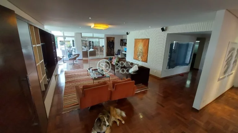 Imagem Casa em localização privilegiada no Paineiras do Morumbi. Casa de vila, terrea 744m² privativos 1...