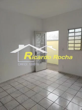 Imagem Belíssima casa no JD Araucária !