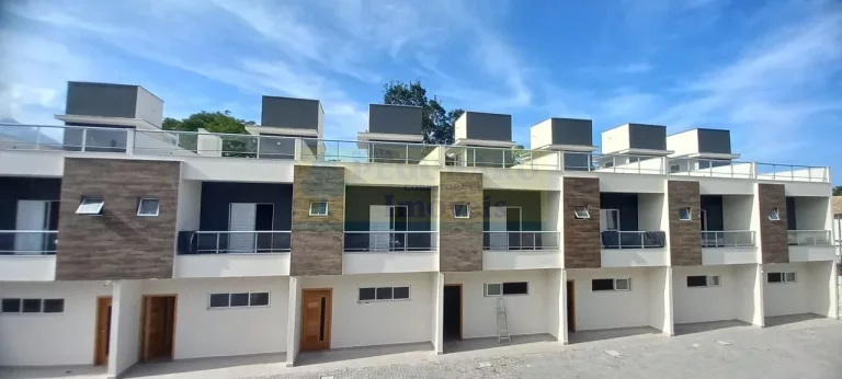 CASA RESIDENCIAL em CARAGUATATUBA - SP, MASSAGUAÇU