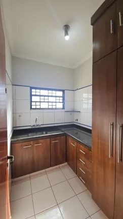 Imagem LINDA RESIDÊNCIA DISPONÍVEL Á VENDA NO BAIRO SANTO AGOSTINHO EM FRANCA-SP.