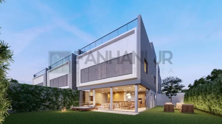 Luxuosa Casa de 5 Quartos e 5 Suítes à Venda em São Paulo - Jardim Europa: 487m² e 3 Vagas de Garagem