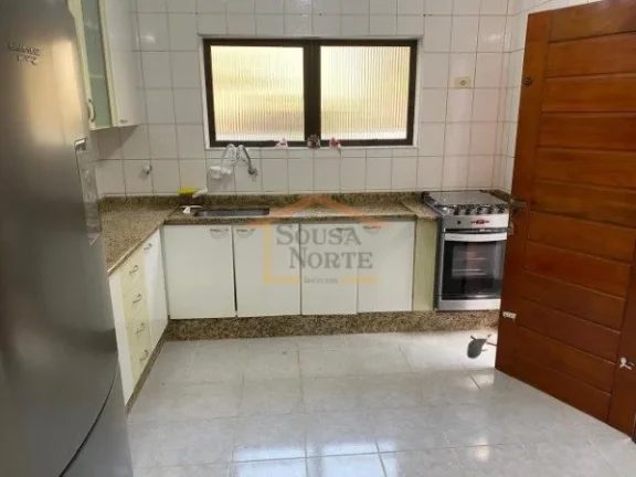 Imagem Sobrado espaçoso 3 dormitórios, 4 banheiros e 5 vagas de garagem, sendo garagem subterrânea. Poss...