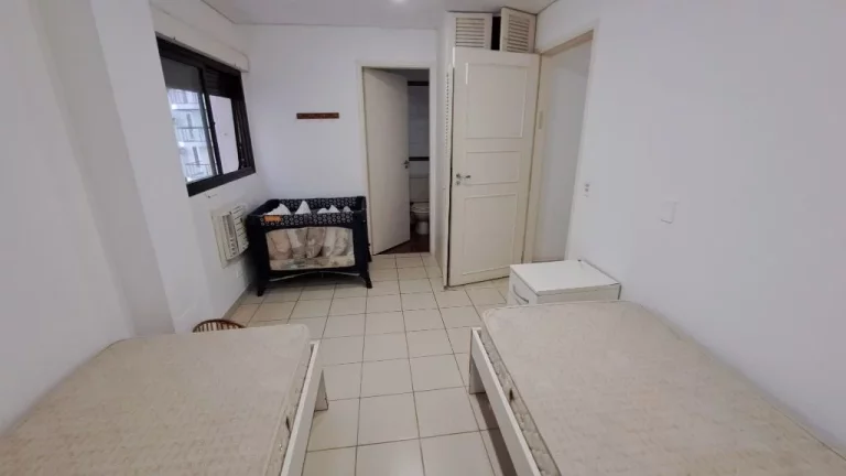 Imagem APARTAMENTO DUPLEX COM EXCELENTE VISTA PARA O MAR, À 40 METROS DA PRAIA NA PITANGUEIRAS.