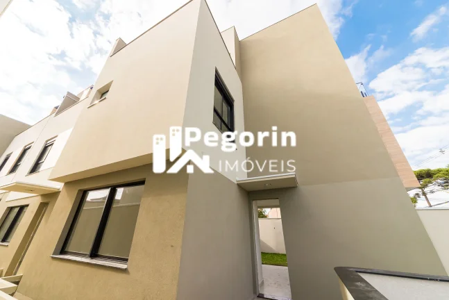 Imagem Casa Triplex 03 quartos todos com suíte
