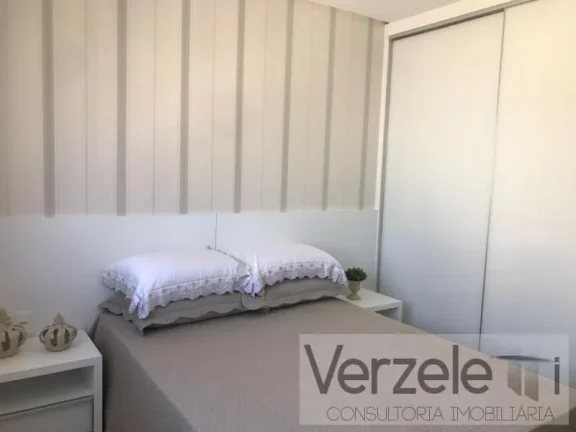 Imagem Apartamento 4 ou + dormitórios para Venda em Balneário Camboriú / SC no bairro Centro