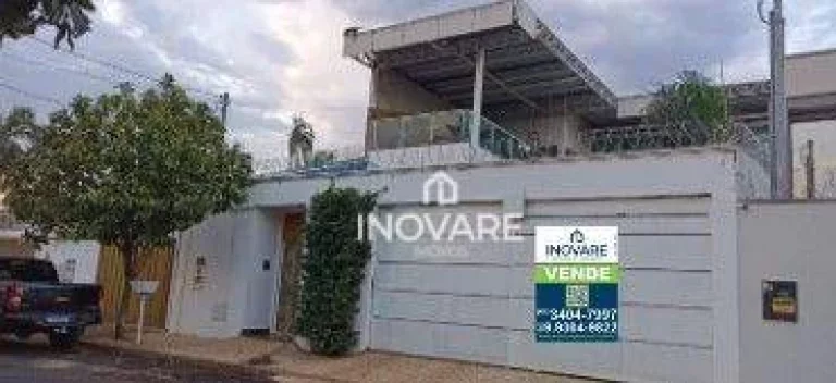 Imagem Casa com 4 dormitórios à venda, 332 m² por R$ 1.400.000 - Alto da Boa Vista - Itumbiara/GO